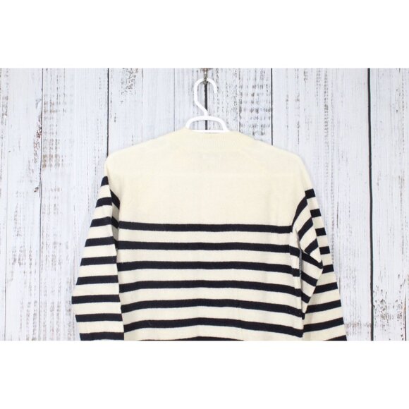 LL Bean Signature Wool Blend Sweater Pullover Cream Size Large - Picture 8 of 9